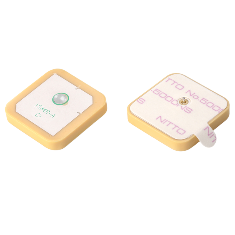 GPS/BDS/GLONASS陶瓷天线